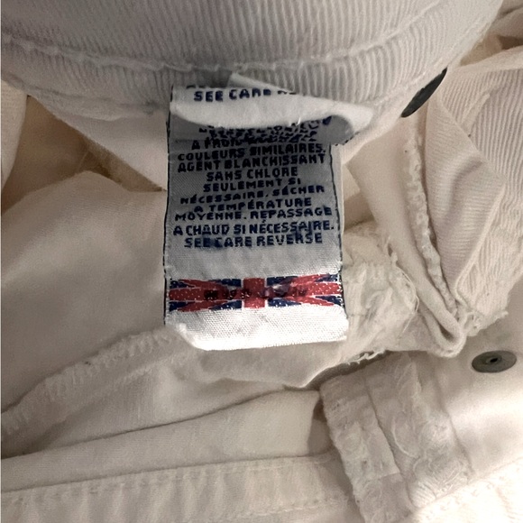 3 for 1 All White Jean Bundle • Straight Leg Boot Cut & Skinny • Hudson & Paige - Picture 4 of 14